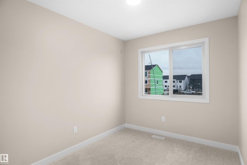 508 176 Avenue Ne, Edmonton, AB - Indoor Photo Showing Other Room
