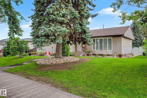 10715 50 Street Nw, Edmonton, AB - Outdoor