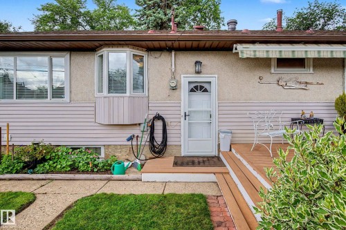 10715 50 Street Nw, Edmonton, AB - Outdoor