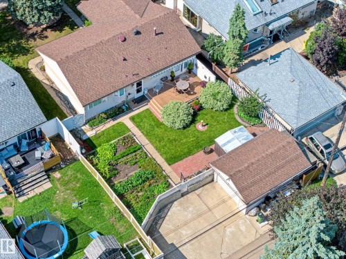10715 50 Street Nw, Edmonton, AB - Outdoor