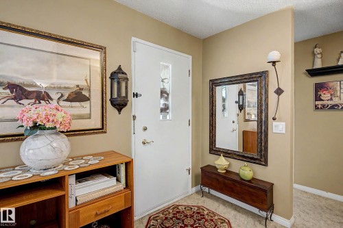 10715 50 Street Nw, Edmonton, AB - Indoor Photo Showing Other Room