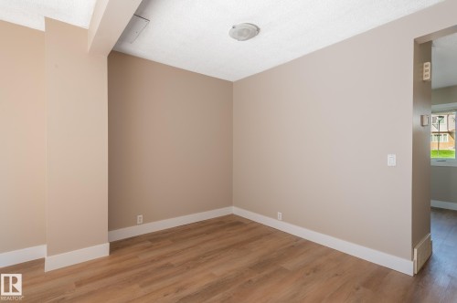 #34 14511 52 St Nw, Edmonton, AB - Indoor Photo Showing Other Room