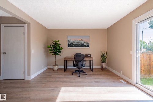 #34 14511 52 St Nw, Edmonton, AB - Indoor Photo Showing Other Room