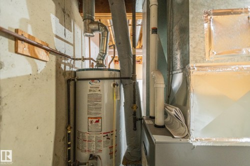 #34 14511 52 St Nw, Edmonton, AB - Indoor Photo Showing Basement