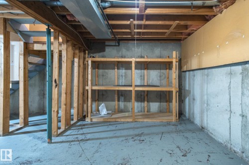 #34 14511 52 St Nw, Edmonton, AB - Indoor