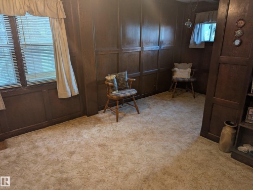 6551 112A Street Nw, Edmonton, AB - Indoor Photo Showing Other Room