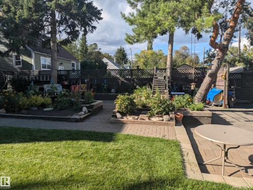 6551 112A Street Nw, Edmonton, AB - Outdoor