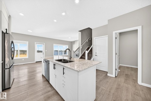7056 182 Avenue Nw, Edmonton, AB - Indoor Photo Showing Kitchen With Double Sink With Upgraded Kitchen