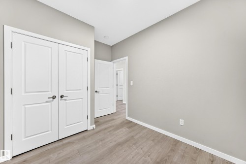7056 182 Avenue Nw, Edmonton, AB - Indoor Photo Showing Other Room