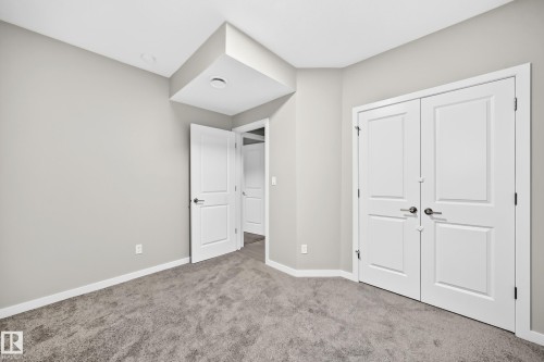 7056 182 Avenue Nw, Edmonton, AB - Indoor Photo Showing Other Room