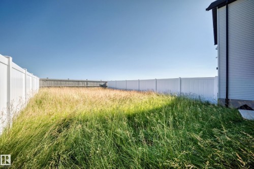 7056 182 Avenue Nw, Edmonton, AB - Outdoor