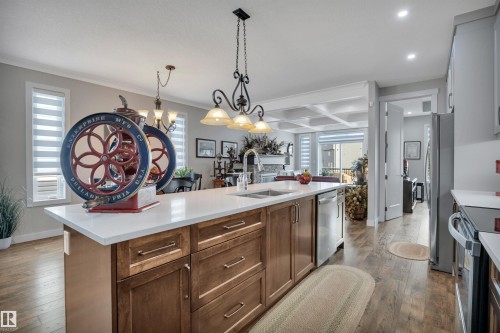 122 Aston Bend, Leduc, AB - Indoor Photo Showing Kitchen With Double Sink