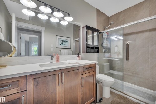122 Aston Bend, Leduc, AB - Indoor Photo Showing Bathroom
