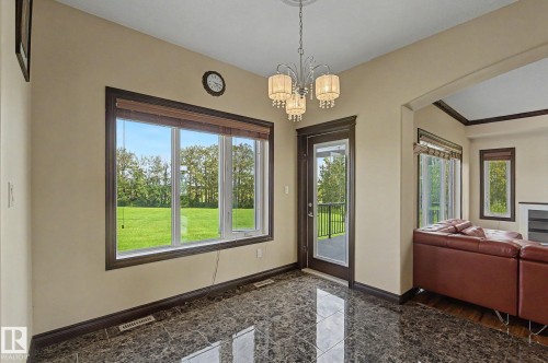 7245 2 Street Sw, Edmonton, AB - Indoor Photo Showing Other Room