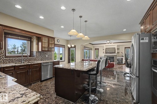 7245 2 Street Sw, Edmonton, AB - Indoor Photo Showing Kitchen With Upgraded Kitchen