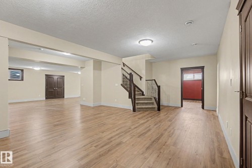 7245 2 Street Sw, Edmonton, AB - Indoor Photo Showing Other Room