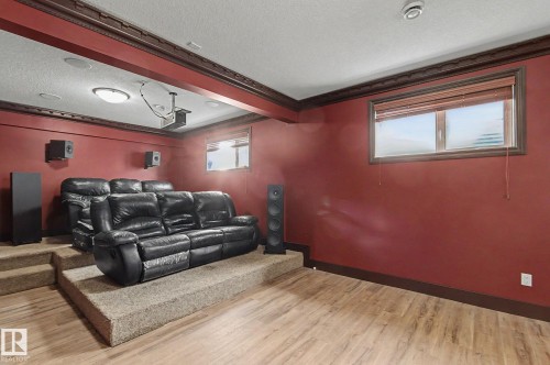 7245 2 Street Sw, Edmonton, AB - Indoor