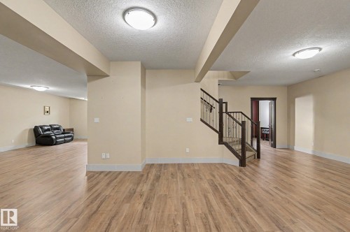 7245 2 Street Sw, Edmonton, AB - Indoor Photo Showing Other Room