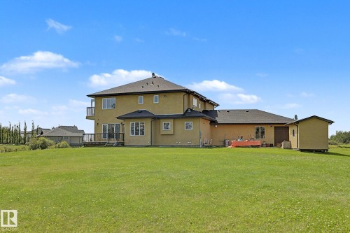 7245 2 Street Sw, Edmonton, AB - Outdoor With Backyard With Exterior
