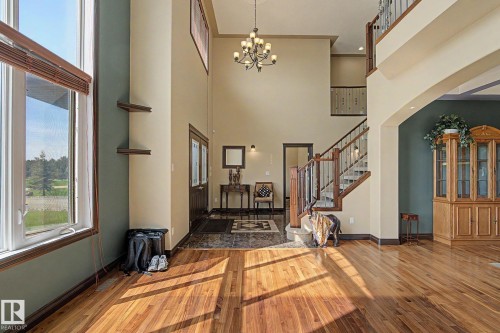 7245 2 Street Sw, Edmonton, AB - Indoor Photo Showing Other Room