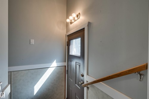 16231 96 Avenue Nw, Edmonton, AB - Indoor Photo Showing Other Room