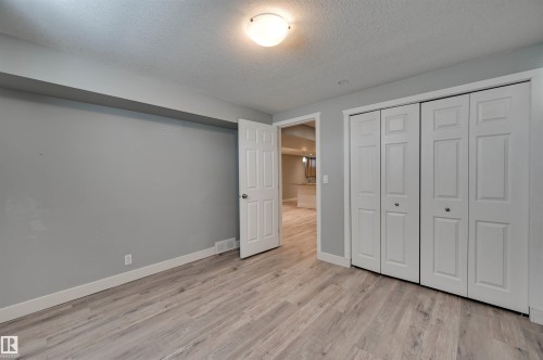 16231 96 Avenue Nw, Edmonton, AB - Indoor