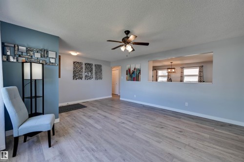 16231 96 Avenue Nw, Edmonton, AB - Indoor