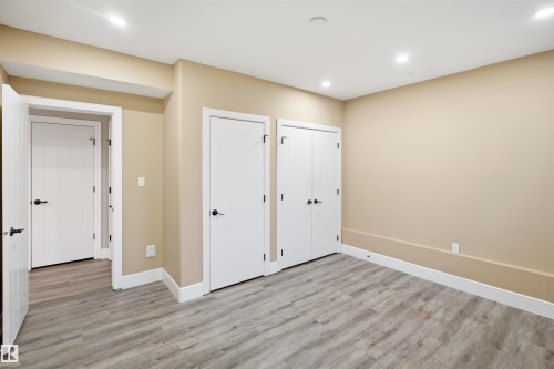 2256 Cameron Ravine Court Nw, Edmonton, AB - Indoor Photo Showing Other Room