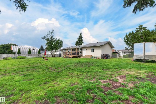 5219 55 Avenue, Mundare, AB - Outdoor