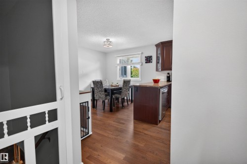5219 55 Avenue, Mundare, AB - Indoor