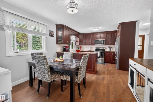 5219 55 Avenue, Mundare, AB - Indoor