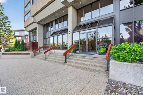 #303 9929 Saskatchewan Dr Nw, Edmonton, AB - Outdoor With Balcony