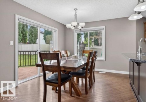 6811 19 Avenue Sw, Edmonton, AB - Indoor Photo Showing Dining Room