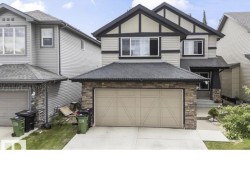 6811 19 Avenue SW  Edmonton, AB T6X 0L8