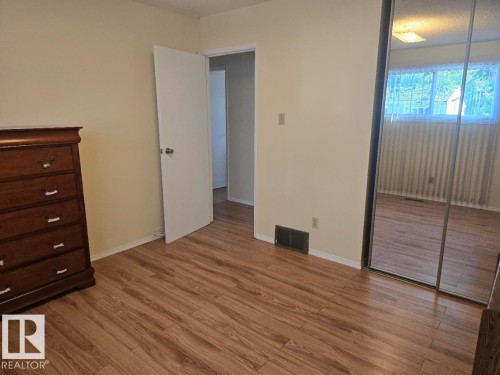 213 Habitat Crescent Nw, Edmonton, AB - Indoor