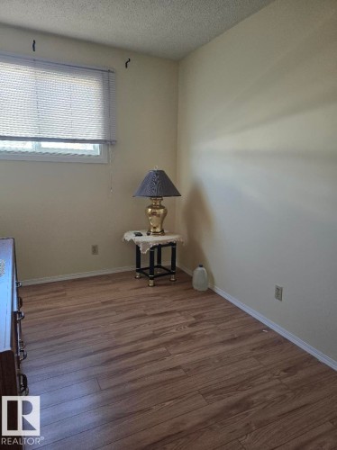 213 Habitat Crescent Nw, Edmonton, AB - Indoor Photo Showing Other Room