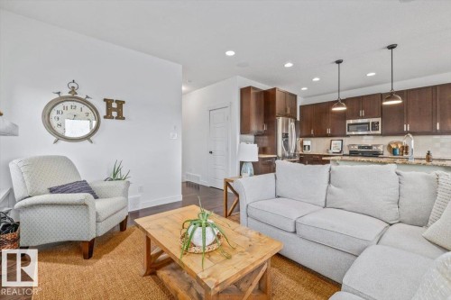 58 Ellice Bend, Fort Saskatchewan, AB - Indoor Photo Showing Living Room