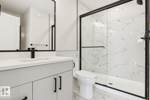 492 Robinson Boulevard, Leduc, AB - Indoor Photo Showing Bathroom
