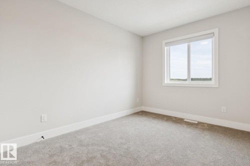 492 Robinson Boulevard, Leduc, AB - Indoor Photo Showing Other Room