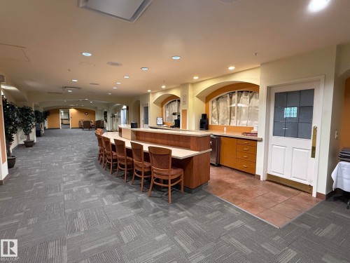 #402 78 Mckenney Av, St. Albert, AB - Indoor