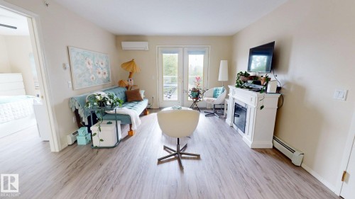 #402 78 Mckenney Av, St. Albert, AB - Indoor Photo Showing Other Room