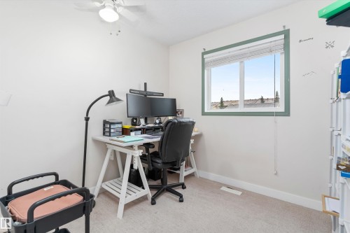 18045 96 Avenue Nw, Edmonton, AB - Indoor Photo Showing Other Room