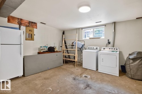 2408 80 Street Nw, Edmonton, AB - Indoor Photo Showing Laundry Room