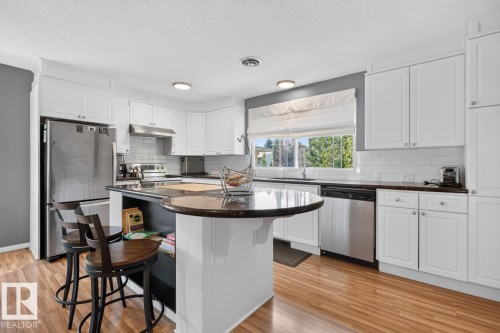 2408 80 Street Nw, Edmonton, AB - Indoor Photo Showing Kitchen With Upgraded Kitchen