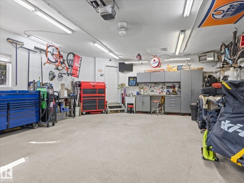25 Wilkinson Place, Leduc, AB - Indoor Photo Showing Garage