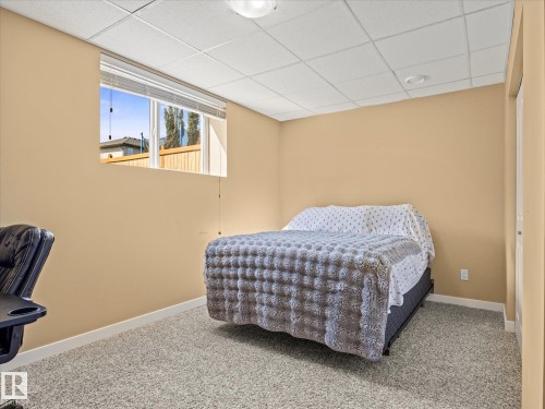 25 Wilkinson Place, Leduc, AB - Indoor Photo Showing Bedroom