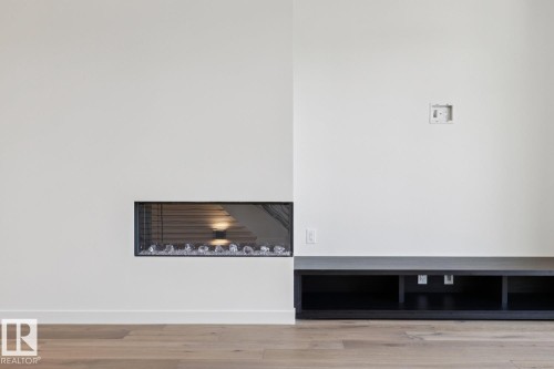 10329 Wadhurst Road Nw, Edmonton, AB - Indoor