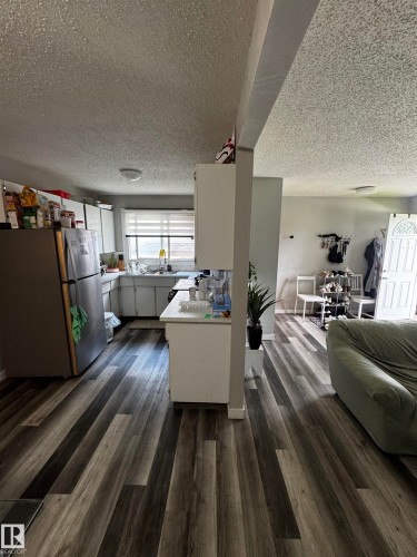 10013 153 Street Nw, Edmonton, AB 