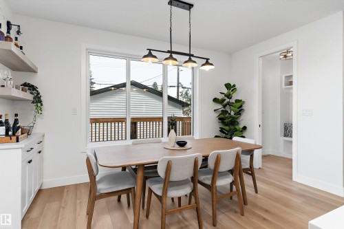 14512 86 Avenue Nw, Edmonton, AB - Indoor Photo Showing Dining Room