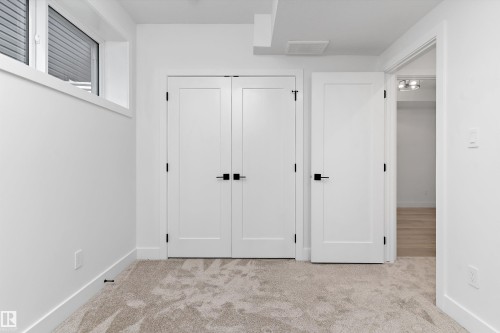 14512 86 Avenue Nw, Edmonton, AB - Indoor Photo Showing Other Room